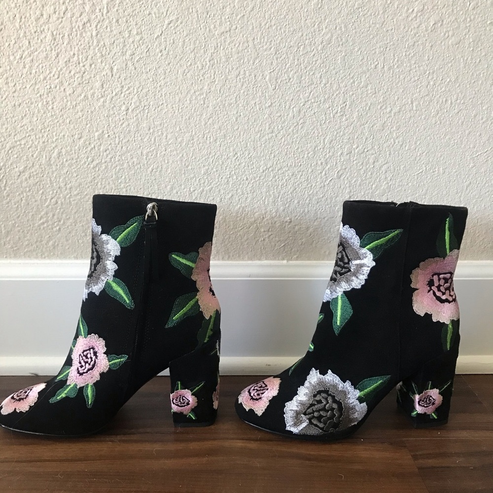 Rebecca Minkoff Bryce Bootie size 8 *never worn*
